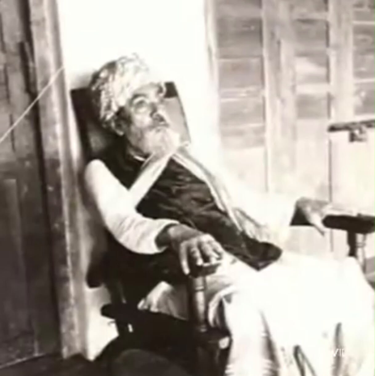 Photograph of Hazrat Bahrul Uloom Muhammad Abdul Qadeer Hasrat
